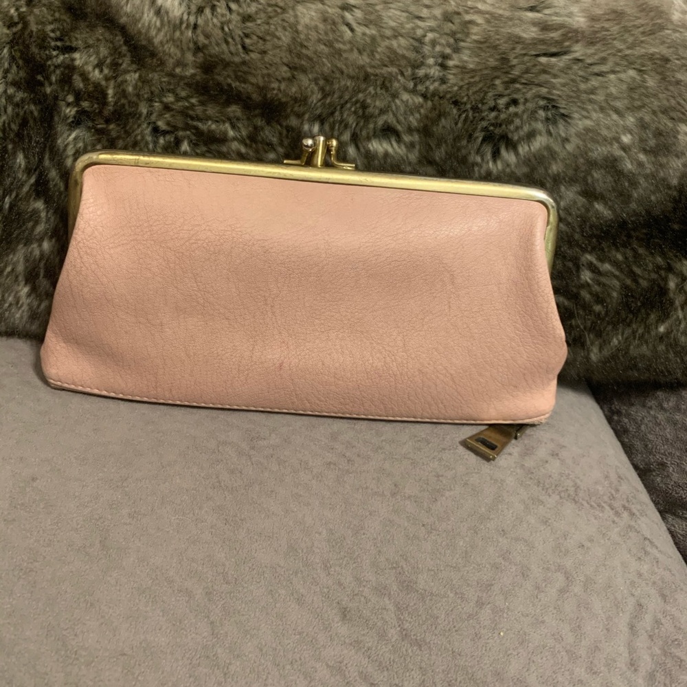 Multiple pocket wallet